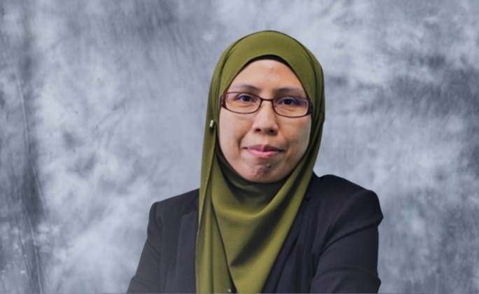 Dr. Noor Fzlinda Binti Fabeil