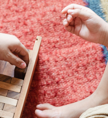 HUBUNGI<BR>KAMI</BR>