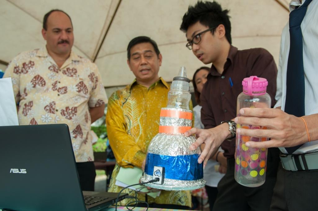 karnival perniagaan1