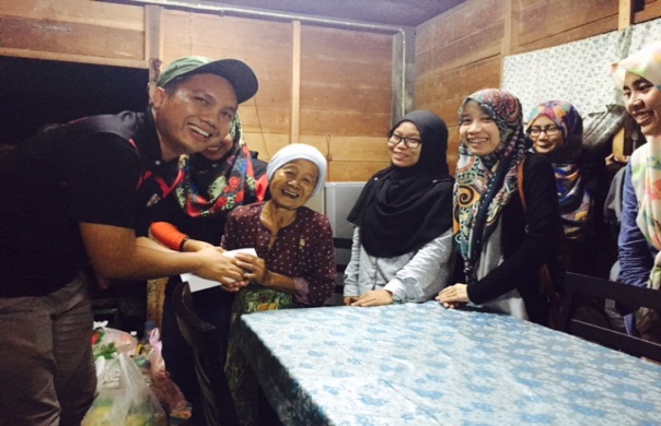 khidmat Komuniti Swak